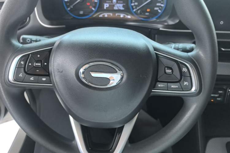 Used GAC Trumpchi GS3 2021 POWER 270T Automatic Dynamic Edition Steering Wheel