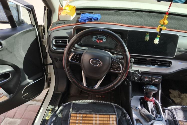 Used GAC Trumpchi GS3 2021 POWER 270T Automatic Dynamic Edition Steering Wheel