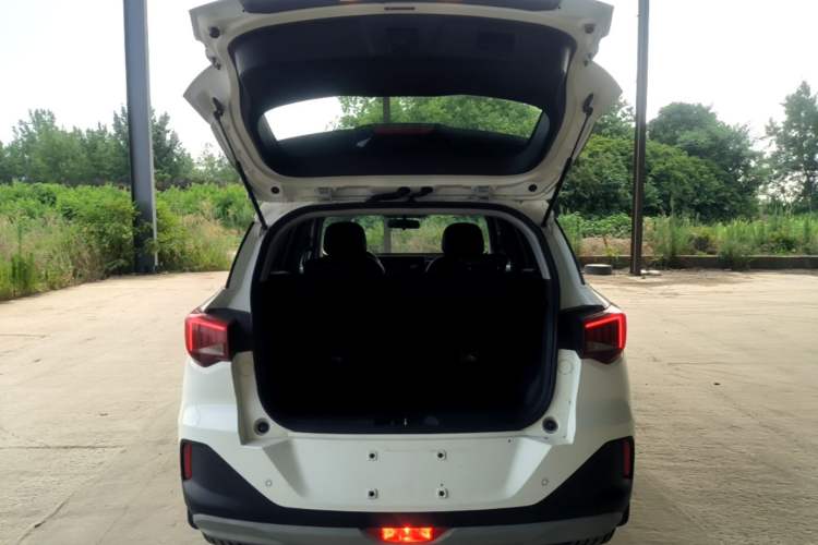 Used GAC Trumpchi GS3 2021 POWER 270T Automatic Sporty Edition Trunk