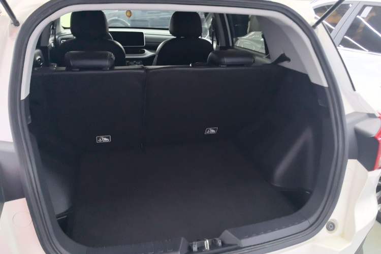 Used GAC Trumpchi GS3 2021 POWER 270T Automatic Sporty Edition Trunk