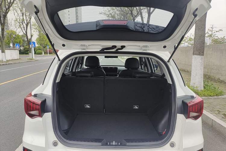 Used GAC Trumpchi GS3 2021 POWER 270T Automatic Luxury Edition Trunk