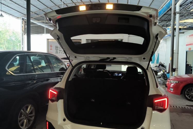 Used GAC Trumpchi GS3 2021 POWER 270T Automatic Luxury Edition Trunk