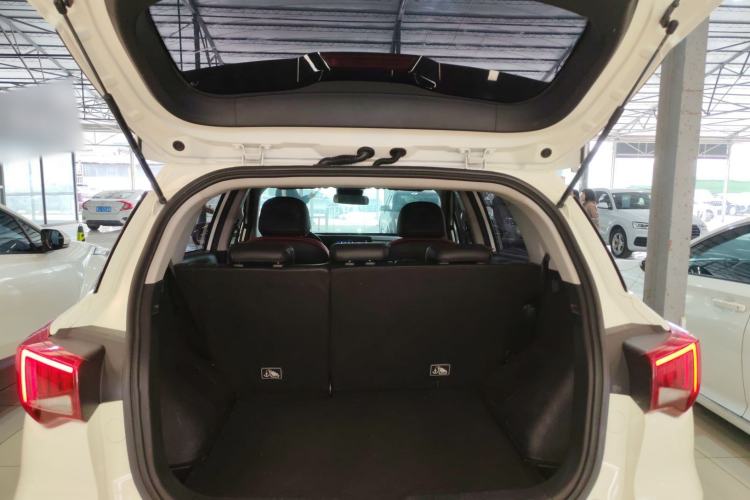 Used GAC Trumpchi GS3 2021 POWER 270T Automatic Prestige Edition Trunk