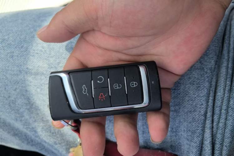 Used GAC Trumpchi GS3 2021 POWER 270T Automatic Red Edition Vehicle Key