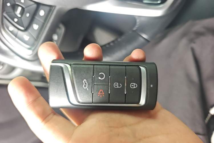 Used GAC Trumpchi GS3 2021 POWER 270T Automatic Prestige Edition Vehicle Key