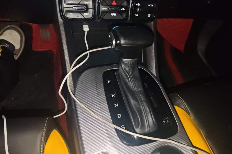 Used GAC Trumpchi GS3 2022 POWER 270T Automatic Luxury Edition Gear Lever