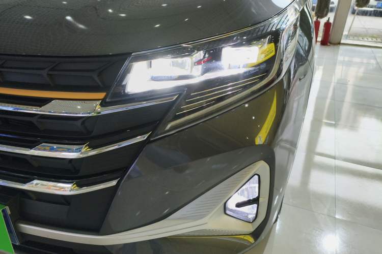 Used GAC Trumpchi GS3 2022 POWER 270T Automatic Luxury Edition Left Front Headlight