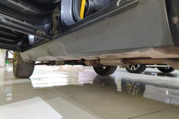 Used GAC Trumpchi GS3 2022 POWER 270T Automatic Luxury Edition Left Side Sill