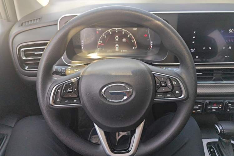 Used GAC Trumpchi GS3 2022 POWER 270T Automatic Luxury Edition Steering Wheel
