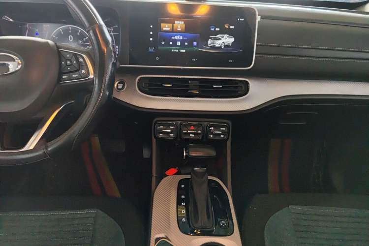 Used GAC Trumpchi GS3 2022 POWER 270T Automatic Luxury Edition Audio And AC Panel