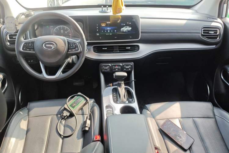 Used GAC Trumpchi GS3 2022 POWER 270T Automatic Luxury Edition Center Console