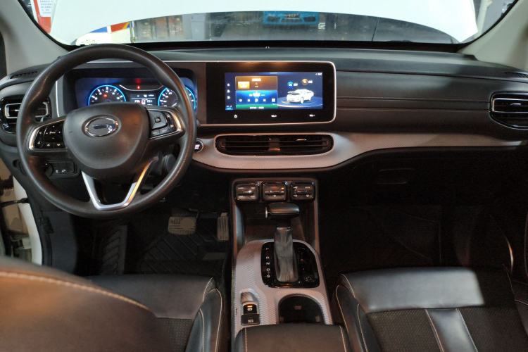 Used GAC Trumpchi GS3 2022 POWER 270T Automatic Sporty Edition Center Console