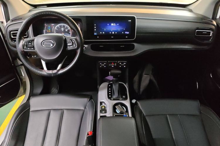 Used GAC Trumpchi GS3 2022 POWER 270T Automatic Luxury Edition Center Console