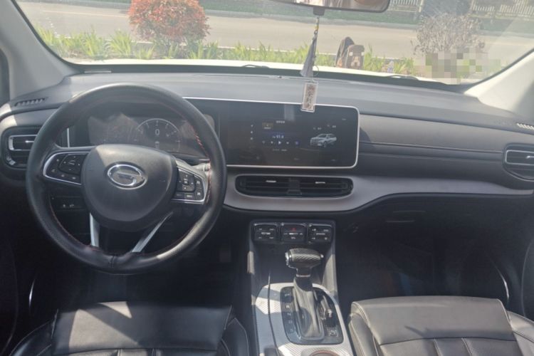 Used GAC Trumpchi GS3 2022 POWER 270T Automatic Luxury Edition Center Console
