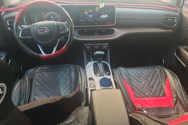 Used GAC Trumpchi GS3 2022 POWER 270T Automatic Luxury Edition Center Console
