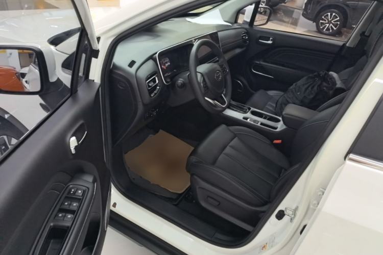 Used GAC Trumpchi GS3 2022 POWER 270T Automatic Luxury Edition Driver Seat