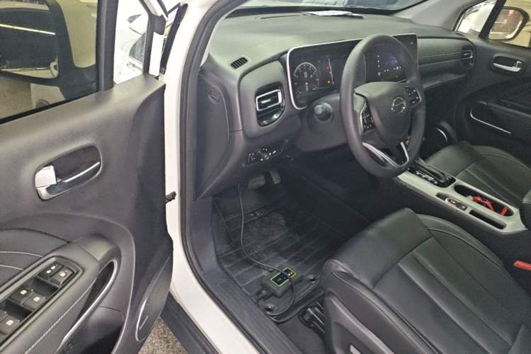 Used GAC Trumpchi GS3 2022 POWER 270T Automatic Luxury Edition Driver Seat