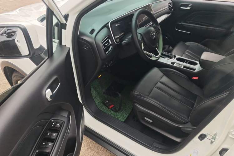 Used GAC Trumpchi GS3 2022 POWER 270T Automatic Luxury Edition Driver Seat