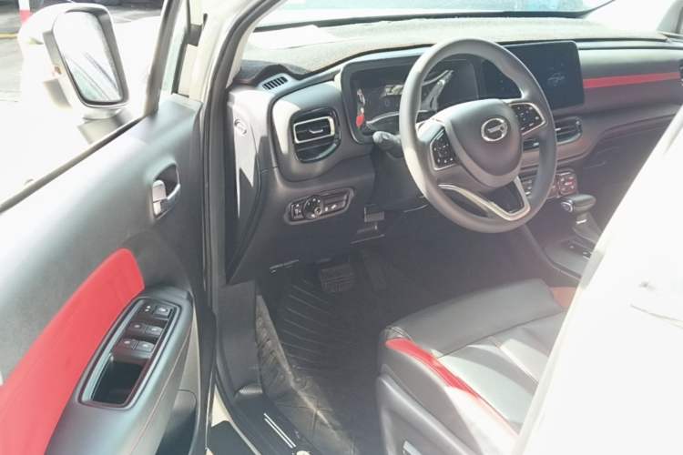 Used GAC Trumpchi GS3 2022 POWER 270T Automatic Luxury Edition Driver Seat