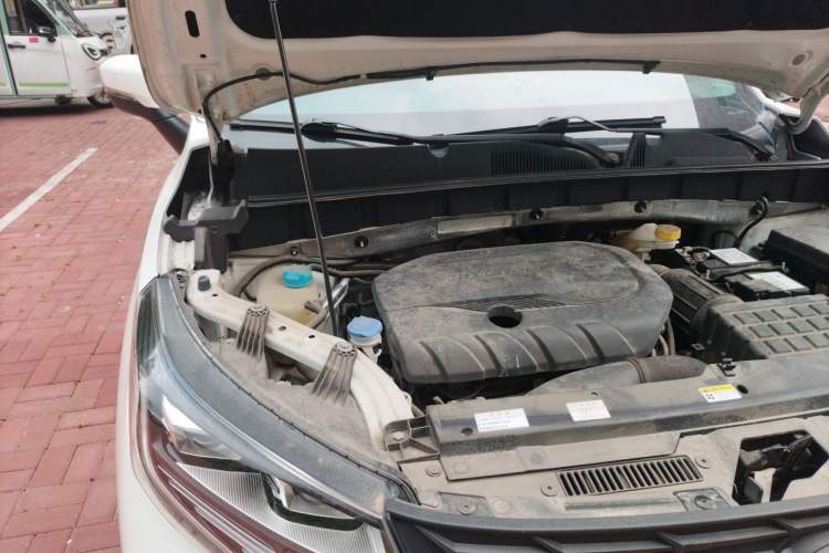 Used GAC Trumpchi GS3 2022 POWER 270T Automatic Luxury Edition Engine Bay Right