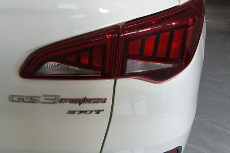 Used GAC Trumpchi GS3 2022 POWER 270T Automatic Luxury Edition Exterior 3