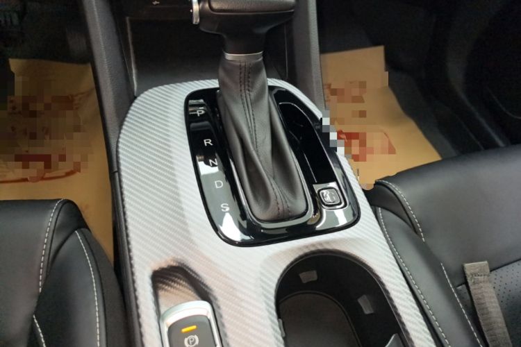 Used GAC Trumpchi GS3 2022 POWER 270T Automatic Luxury Edition Gear Lever