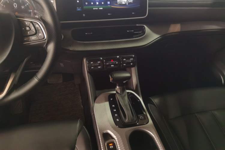 Used GAC Trumpchi GS3 2022 POWER 270T Automatic Luxury Edition Gear Lever
