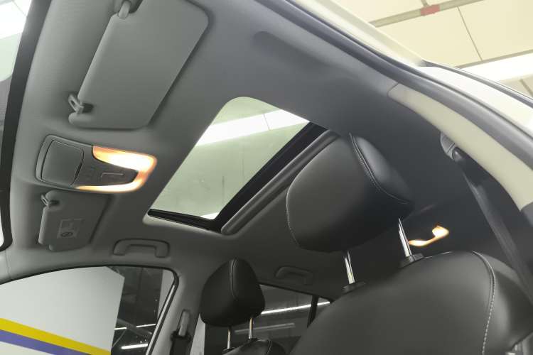 Used GAC Trumpchi GS3 2022 POWER 270T Automatic Luxury Edition Headliner