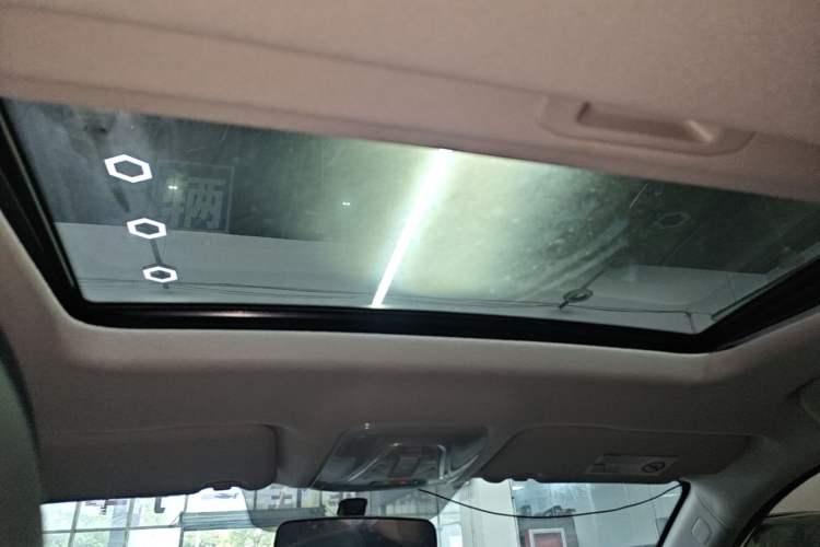 Used GAC Trumpchi GS3 2022 POWER 270T Automatic Luxury Edition Headliner