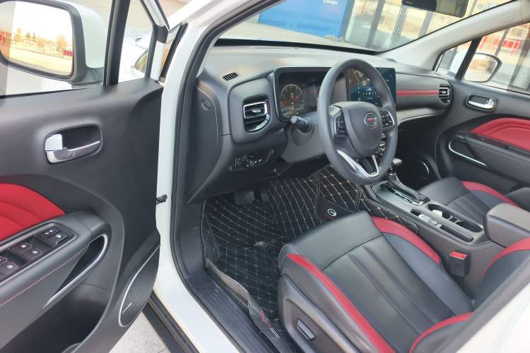 Used GAC Trumpchi GS3 2022 POWER 270T Automatic Luxury Edition Interior 2