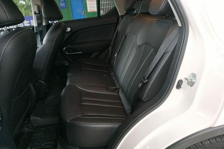 Used GAC Trumpchi GS3 2022 POWER 270T Automatic Luxury Edition Interior 4