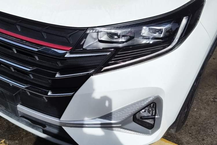 Used GAC Trumpchi GS3 2022 POWER 270T Automatic Luxury Edition Left Front Headlight