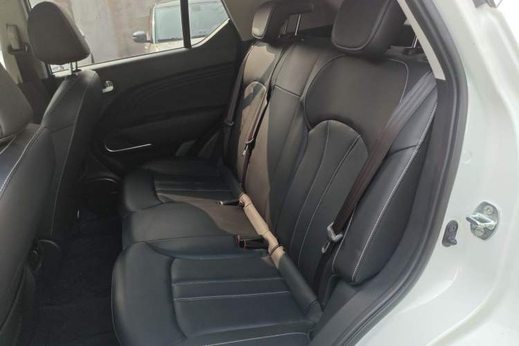 Used GAC Trumpchi GS3 2022 POWER 270T Automatic Luxury Edition Left Rear Seat