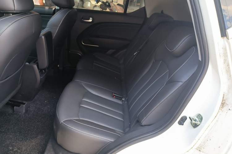 Used GAC Trumpchi GS3 2022 POWER 270T Automatic Luxury Edition Left Rear Seat