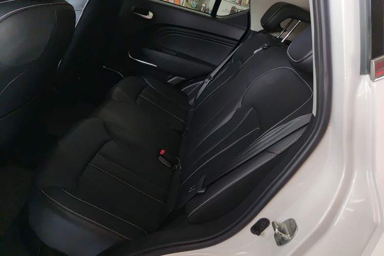 Used GAC Trumpchi GS3 2022 POWER 270T Automatic Luxury Edition Left Rear Seat