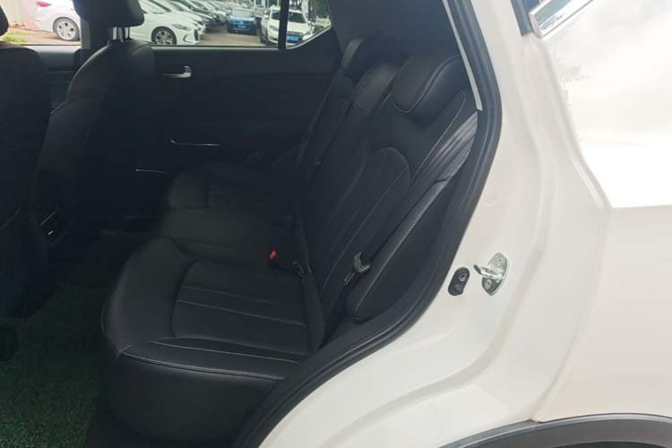 Used GAC Trumpchi GS3 2022 POWER 270T Automatic Luxury Edition Left Rear Seat