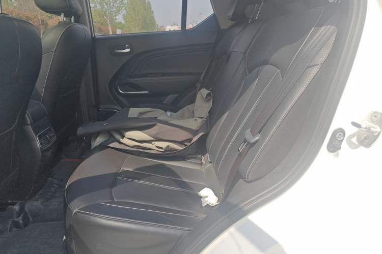 Used GAC Trumpchi GS3 2022 POWER 270T Automatic Luxury Edition Left Rear Seat