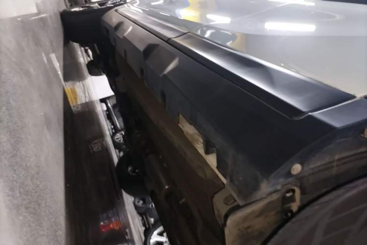 Used GAC Trumpchi GS3 2022 POWER 270T Automatic Luxury Edition Left Side Sill