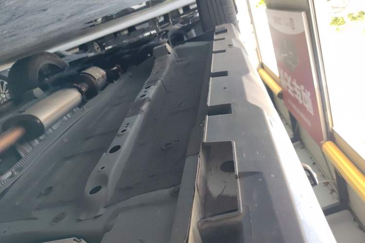 Used GAC Trumpchi GS3 2022 POWER 270T Automatic Luxury Edition Left Side Sill