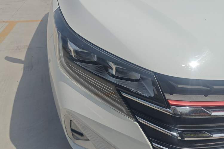 Used GAC Trumpchi GS3 2022 POWER 270T Automatic Luxury Edition Right Front Headlight