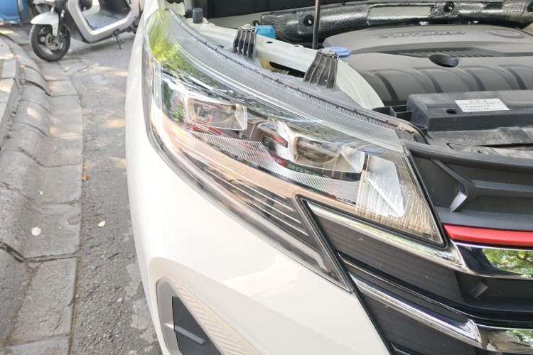 Used GAC Trumpchi GS3 2022 POWER 270T Automatic Sporty Edition Right Front Headlight