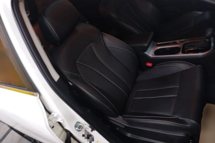Used GAC Trumpchi GS3 2022 POWER 270T Automatic Luxury Edition Right Front Seat
