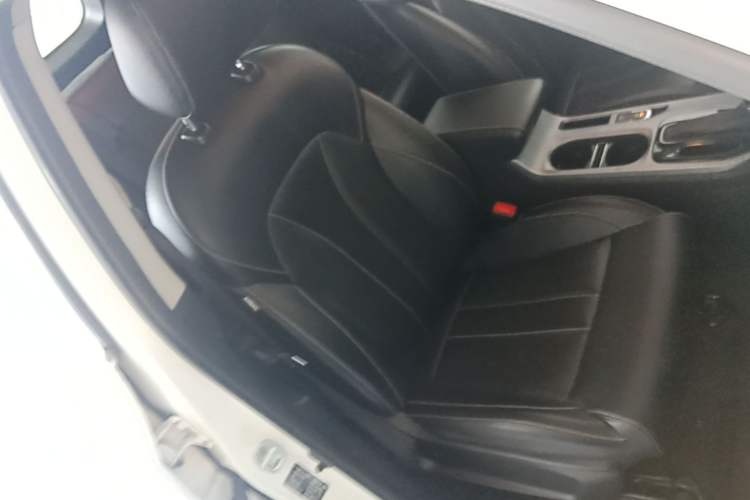 Used GAC Trumpchi GS3 2022 POWER 270T Automatic Luxury Edition Right Front Seat