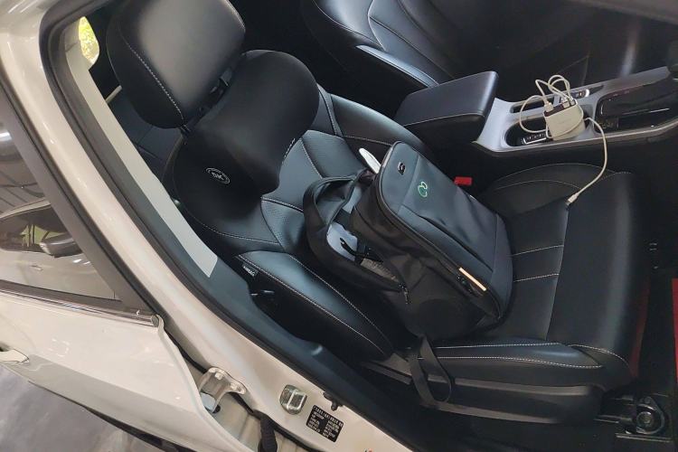 Used GAC Trumpchi GS3 2022 POWER 270T Automatic Luxury Edition Right Front Seat