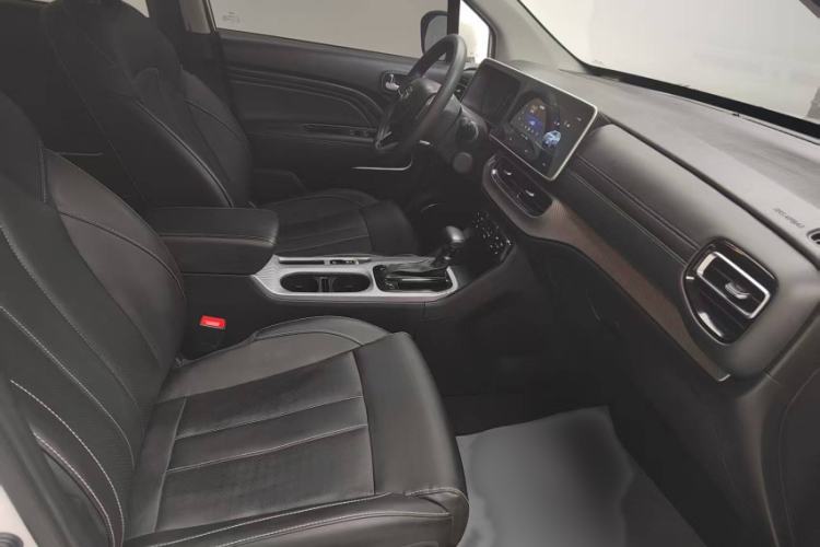 Used GAC Trumpchi GS3 2022 POWER 270T Automatic Luxury Edition Right Front Seat