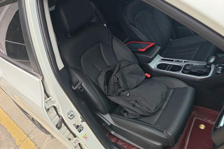 Used GAC Trumpchi GS3 2022 POWER 270T Automatic Luxury Edition Right Front Seat
