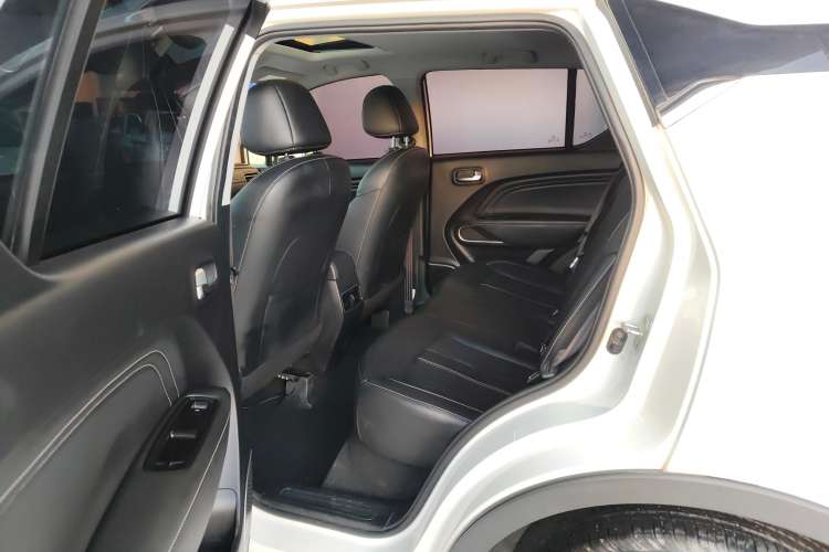 Used GAC Trumpchi GS3 2022 POWER 270T Automatic Luxury Edition Right Rear Seat