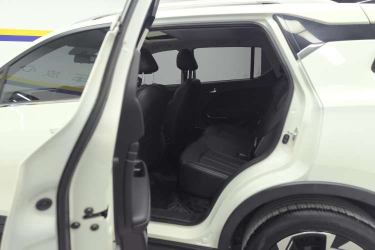 Used GAC Trumpchi GS3 2022 POWER 270T Automatic Luxury Edition Right Rear Seat