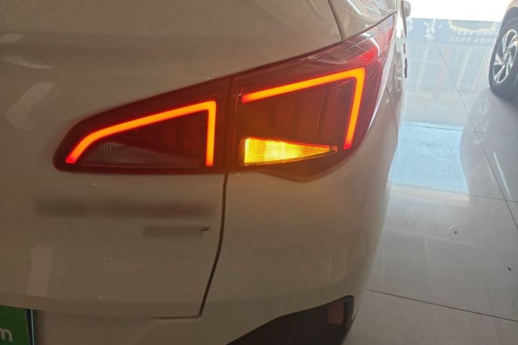 Used GAC Trumpchi GS3 2022 POWER 270T Automatic Luxury Edition Right Rear Taillight