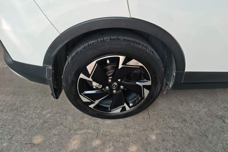 Used GAC Trumpchi GS3 2022 POWER 270T Automatic Luxury Edition Right Rear Wheel Hub